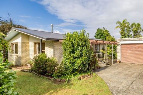 Photo of property in 57 Kemp Road, Kerikeri, 0230
