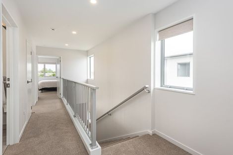 Photo of property in 9 Kakapo Lane, Redwood, Christchurch, 8051