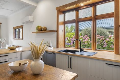 Photo of property in 10 Pretoria Avenue, Saint Clair, Dunedin, 9012