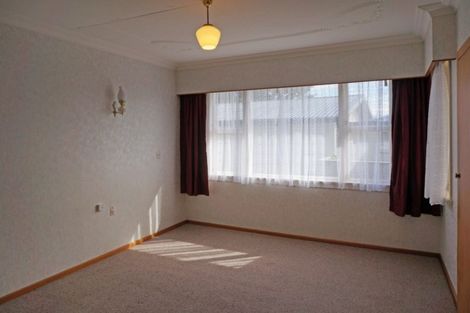 Photo of property in 2 Cruickshank Crescent, Rosedale, Invercargill, 9810