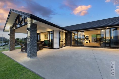 Photo of property in 104 Solan Drive, Waimauku, 0812