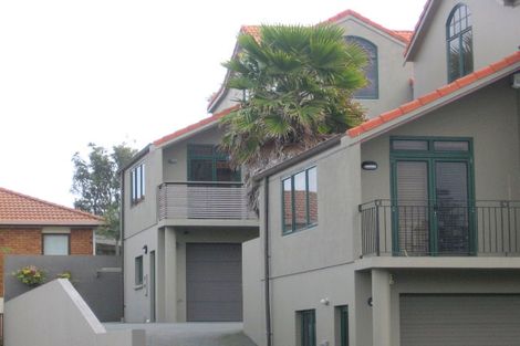 Photo of property in 3b Surf Road, Mount Maunganui, 3116