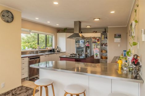 Photo of property in 16a Glenorchy Street, Glen Eden, Auckland, 0602