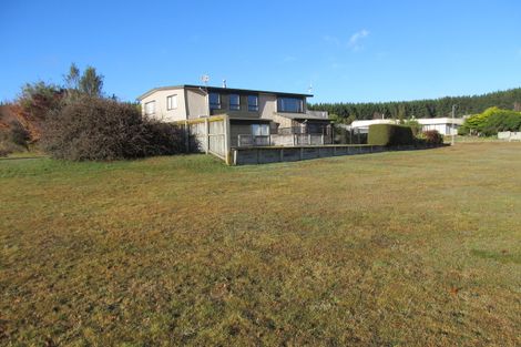 Photo of property in 23 Rowena Crescent, Motuoapa, Turangi, 3382
