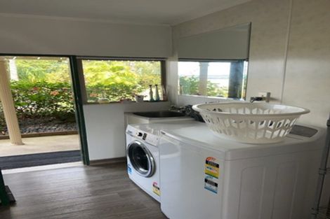 Photo of property in 18a Carnoustie Drive, Wattle Downs, Auckland, 2103