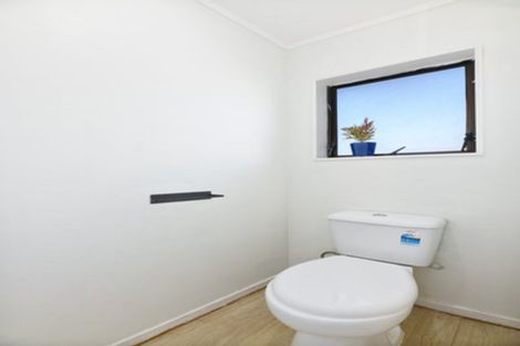 Photo of property in 1/31 Pomaria Road, Henderson, Auckland, 0610