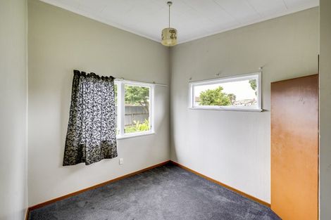 Photo of property in 33 Alexander Avenue, Onekawa, Napier, 4110
