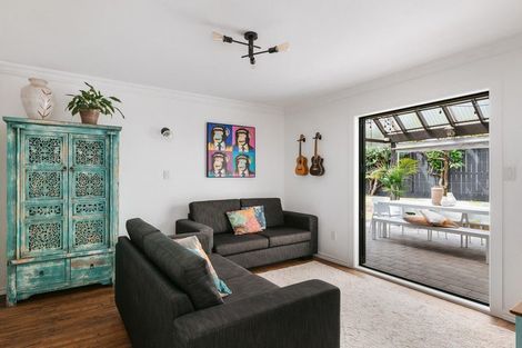 Photo of property in 32 Clivedene Street, Matua, Tauranga, 3110