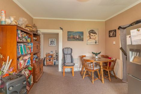 Photo of property in 156 Arapaepae Road, Levin, 5510