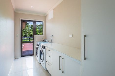 Photo of property in 1058 Mangorei Road, Mangorei, New Plymouth, 4371