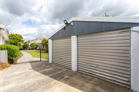 Photo of property in 39 Camden Street, Redwood, Christchurch, 8051