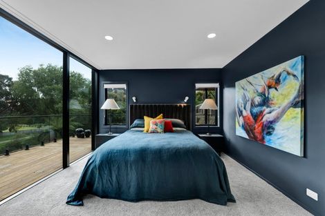 Photo of property in 12a Baring Terrace, Strandon, New Plymouth, 4312