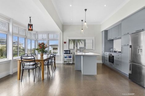 Photo of property in 59 Karepa Street, Brooklyn, Wellington, 6021