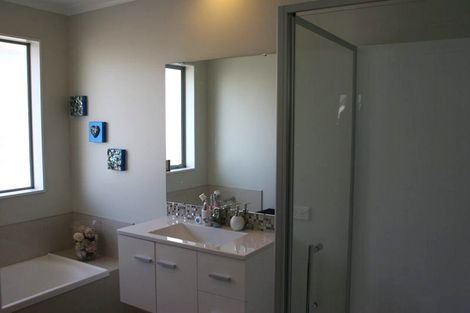 Photo of property in 13 Mohua Avenue, Takanini, 2112