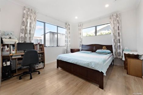 Photo of property in 34a Hope Farm Avenue, Pakuranga Heights, Auckland, 2010