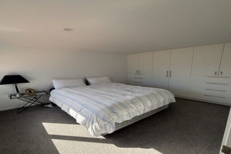 Photo of property in 140 Ngamotu Road, Spotswood, New Plymouth, 4310