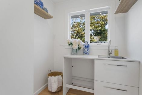 Photo of property in 69 Wakefield Avenue, Sumner, Christchurch, 8081