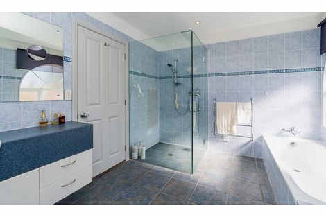 Photo of property in 32 Blue Marlin Drive, Kerikeri, 0230