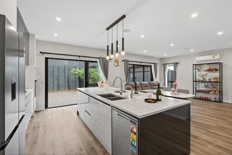 Photo of property in 26 Bendridge Street, Flat Bush, Auckland, 2019