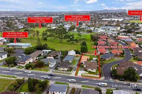 Photo of property in 235 Edmonton Road, Te Atatu South, Auckland, 0610