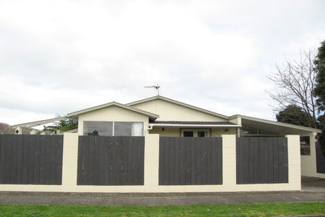 Photo of property in 117 Broadway, Waitara, 4320