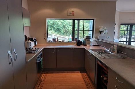 Photo of property in 11 Coventry Close, Ascot Park, Porirua, 5024