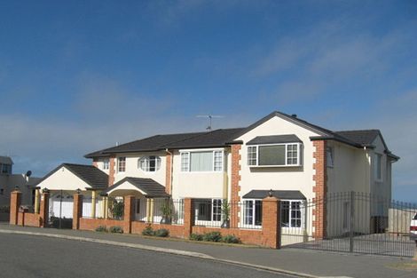 Photo of property in 73 Glenstrae Road, Redcliffs, Christchurch, 8081