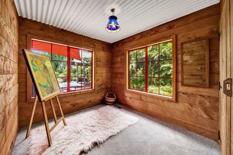 Photo of property in 22b Sequoia Grove, Merrilands, New Plymouth, 4312