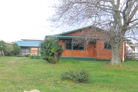 Photo of property in 214 Given Avenue, Whangamata, 3620