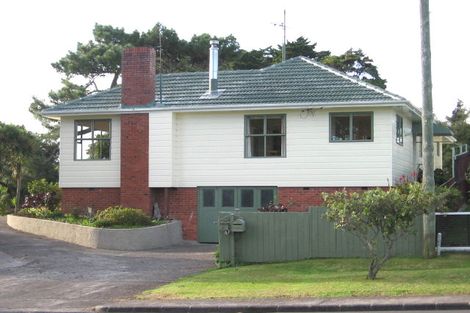 Photo of property in 2 Wharf Road, Te Atatu Peninsula, Auckland, 0610