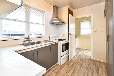 Photo of property in 43 Wintere Road, Papatoetoe, Auckland, 2025