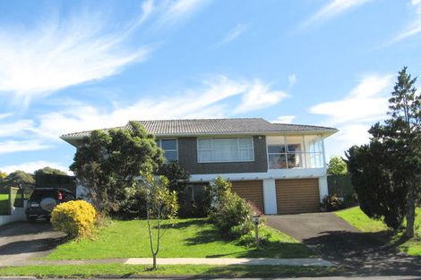 Photo of property in 32 La Trobe Street, Pakuranga Heights, Auckland, 2010