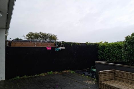 Photo of property in 159d Lemon Street, Strandon, New Plymouth, 4312