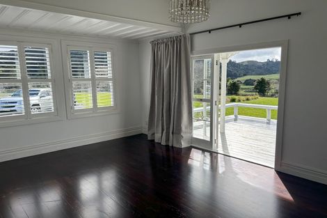 Photo of property in 312 Haruru Road, Kaukapakapa, 0873