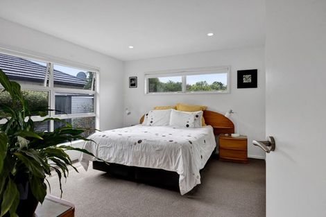 Photo of property in 16 Egmont Street, Patea, 4520