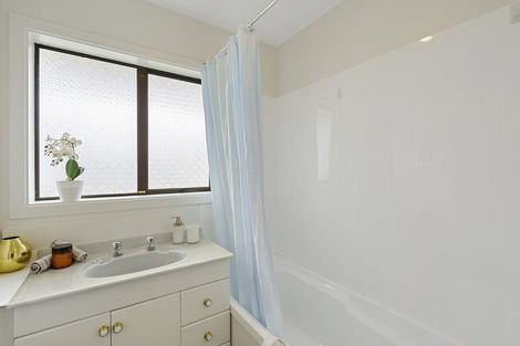 Photo of property in 31 Charlcott Street, Burnside, Christchurch, 8053