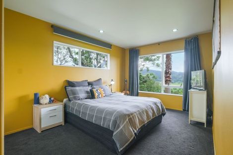 Photo of property in 247 Clevedon Kawakawa Road, Clevedon, 2585