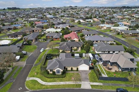 Photo of property in 4 Woodham Place, Rototuna North, Hamilton, 3210