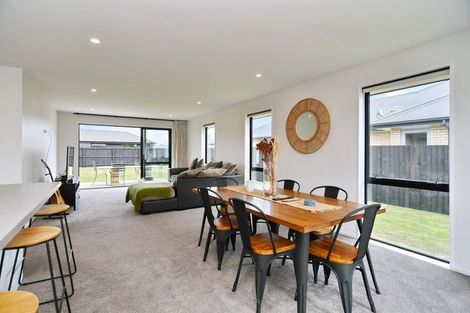 Photo of property in 8 Fearne Drive, Woodend, 7610