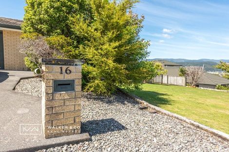 Photo of property in 16 Kirton Drive, Riverstone Terraces, Upper Hutt, 5018