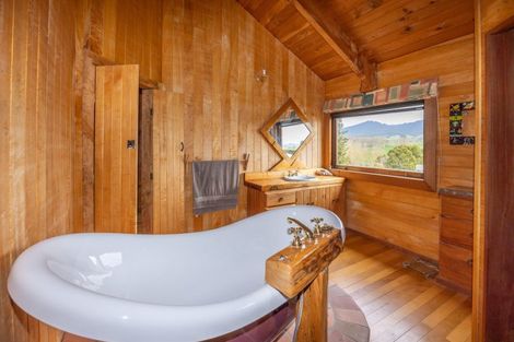 Photo of property in 240 Te Pahu Road, Te Pahu, 3285