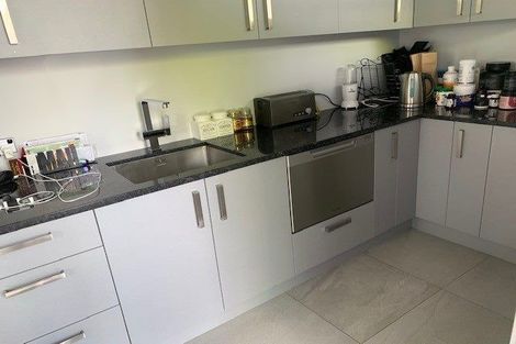 Photo of property in 125 Queen Street, Pukekohe, 2120