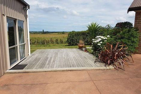 Photo of property in 67 Old Barn Road, Opaheke, Papakura, 2584