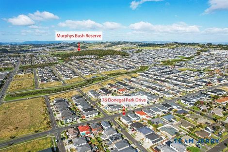 Photo of property in 76 Donegal Park Drive, Flat Bush, Auckland, 2019