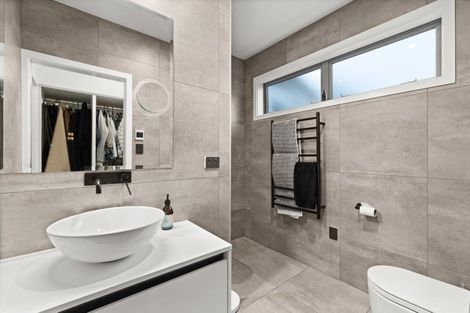 Photo of property in 5c Guthrie Road, Havelock North, 4130