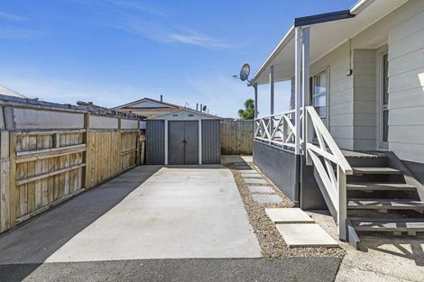 Photo of property in 15 Pohutukawa Drive, Pukete, Hamilton, 3200