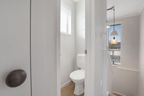 Photo of property in 1a James Condon Place, Redwood, Christchurch, 8051