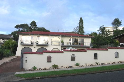 Photo of property in 17 Calman Place, Chatswood, Auckland, 0626