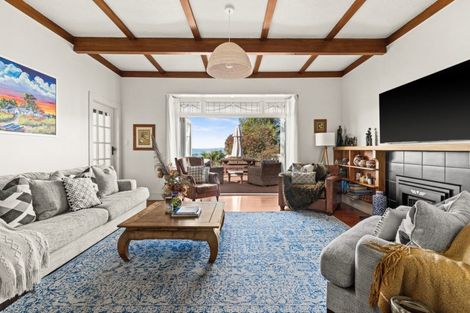 Photo of property in 117 Priestley Terrace, Bluff Hill, Napier, 4110