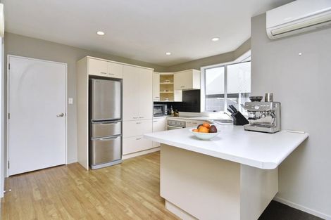 Photo of property in 28 Shenley Drive, Belfast, Christchurch, 8051